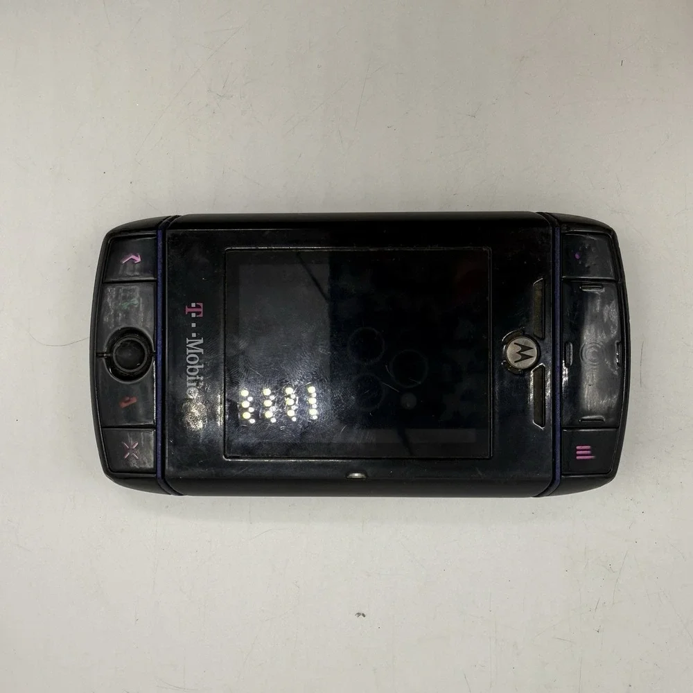 T-Mobile Sidekick Slide Phone Untested No Battery Or Battery Cover Parts Only